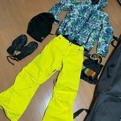 【ボード・ウェアフルセット】これ持ってゲレンデ行けば滑れちゃうぜ【初心者向け】