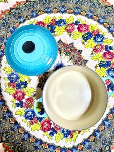 ル・クルーゼ (LE CREUSET) 24cm　ココット・ロンド　カリビアンブルー