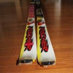 スキー板2セットの画像