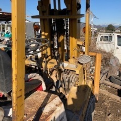 TCMディーゼルフォークリフト2トン