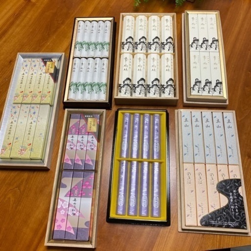【値下げしました‼️】【定価33,176円】高級線香セット（新品、桐箱/塗箱入り）
