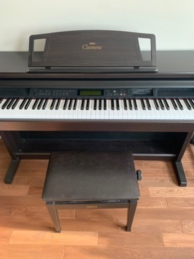 鍵盤楽器、ピアノ YAMAHA CLP-711