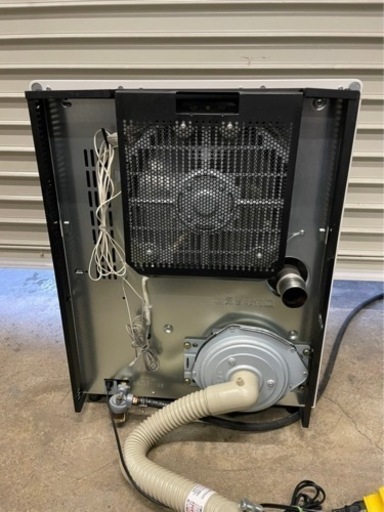 2021年型 コロナFF床暖付ストーブ【取りに来られる方】