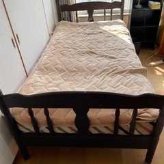 木製　ベッド　マットレス　布団　枕付き