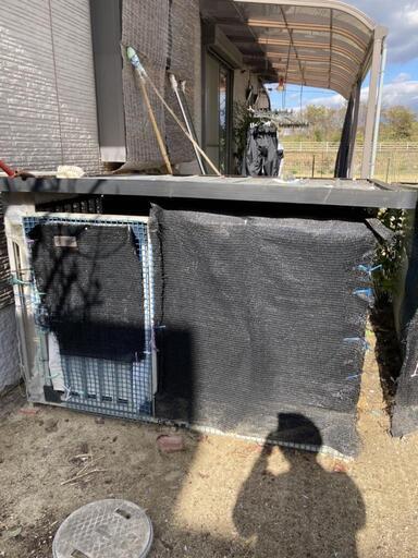 大型の犬小屋です。