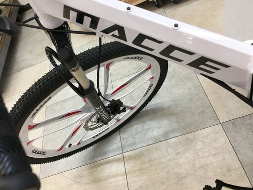 macce クロスバイク ギア合計21段変速 自転車 白 未使用品 macce クロスバイク ギア合計21段変速 自転車 白 未使用品