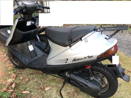 アドレスV100　シルバー