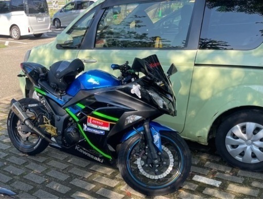 2015年式ninja250