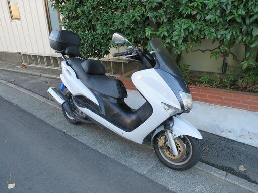 ヤマハ マジェスティ125(キャブモデル) 実働美車 リアBOX付き 外装新品