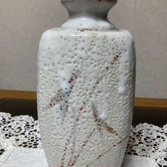 【花瓶】陶器・白色系