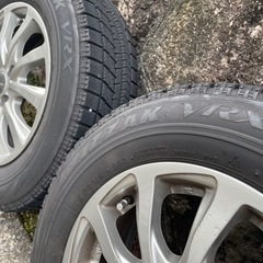 ブリヂストン　スタッドレスタイヤ　アルミホイール
