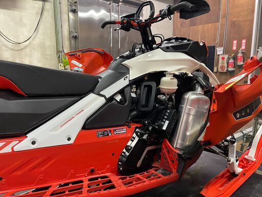 来週雪が降るそうなので10万安くします！【1回しか乗っていませ