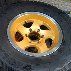 スタッドレス4本セット　エンケイ　ヨコハマタイヤ　バリ山　ブラド等に　東京都