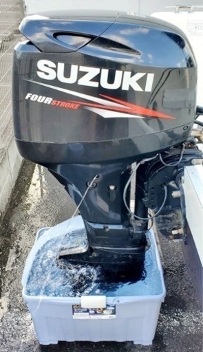 20万値下げ【船検３年付】SUZUKI FF210 4スト新型船外機60馬力 新品オーニング エンジン絶好調すぐ釣りに行けます。 スズキ