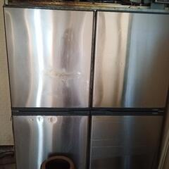 【ネット決済】業務用冷蔵庫　一台　４ドア