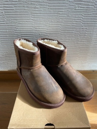 UGG ショートブーツ　25センチ