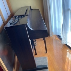 ピアノ ヤマハ　グラビノーバ　CLP156