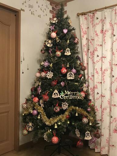 230センチ　クリスマスツリー　本物みたい