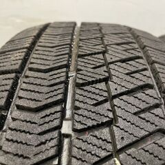 BS BLIZZAK VRX2 215/60R17 17インチ スタッドレス 4本 2018年製 ヴェルファイア エクストレイル クロスロード等　(TC447) クレジットカード QRコード決済可能