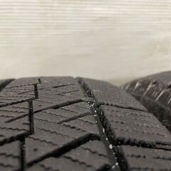 BS BLIZZAK VRX2 205/60R16 16インチ スタッドレス 4本 2017年製 エクシーガ プリウスα ジューク ノア等　(VTD509)クレジットカード QRコード決済可能