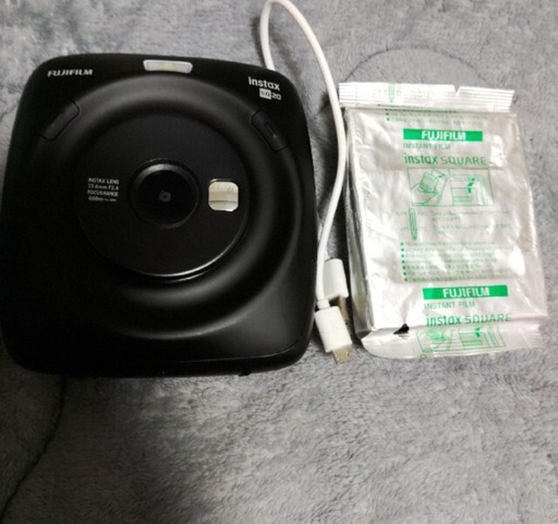 チェキスクエアinstax SQUARE SQ20