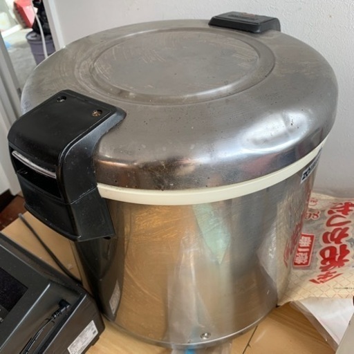 業務用フライヤー、保温ジャー、ガス釜 業務用フライヤー、保温ジャー、ガス釜