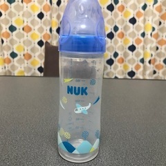 哺乳瓶　NUK  250 プラスチック　青　プレミアムチョイス