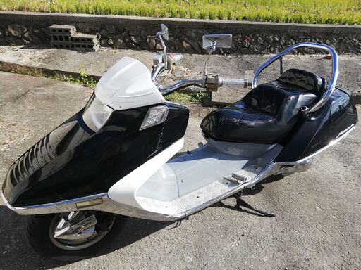 フュージョンX 　エンジンセル一発始動。車体番号MF02-20098**になります。