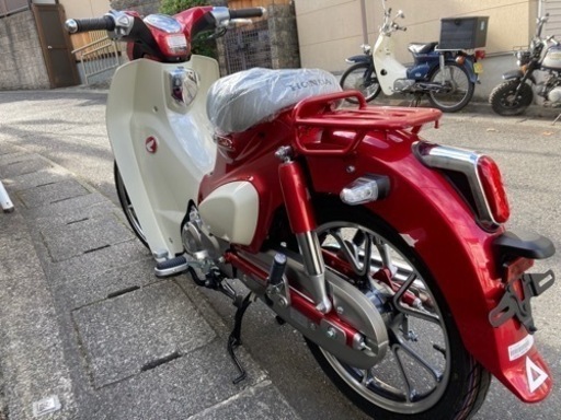 新車】スーパーカブ125 C125新色レッド 若林自転車 膳所 展示中❗️