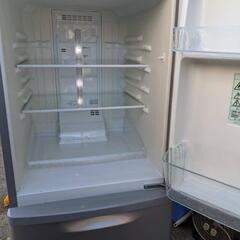 パナソニック冷蔵庫138リットル、2014年製