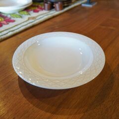 デンマークBing&Grondahl(ビングオーグレンダール)社のJens H. Quistgaard(イェンス・クイストゴー)Cordial palette(コーディアル・パレット)スーププレート①BK432