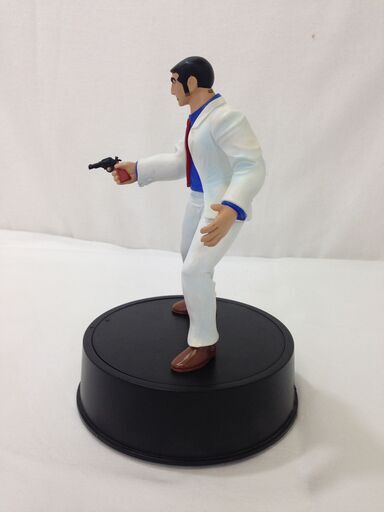 ゴルゴ13 フィギュア 俺の後ろに立つな バンプレスト 株式会社コローレ 中間のフィギュアの中古あげます 譲ります ジモティーで不用品の処分