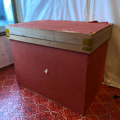 【引き取り限定・近日処分予定！】赤い紙が貼られた大きな茶箱　2個...