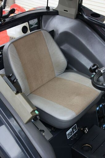 【SOLD OUT】ヤンマ トラクター RS330 エコトラ 30馬力 キャビン エアコン パワステ 自動水平 クイックヒッチ ニプロロータリー【清掃・整備済】【農機具でっく】【福岡】【トラクター】