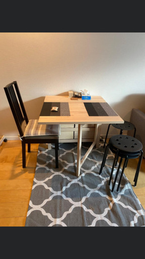 大人気！　IKEA バタフライテーブル