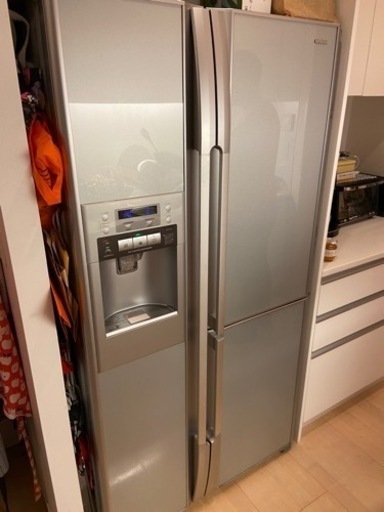 日立　大型　冷蔵庫　R-SBS6200
