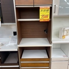 値下げしました！！！食器棚☆ 横705mm×高1945mm×奥行470mm☆近隣