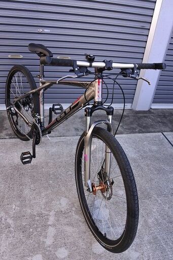 27.5!(650B)】GT TIMBERLINE サイズM タイヤサイズは主流の27.5なので