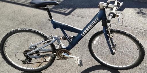 キャノンデール Cannondale スーパー SUPER V500 アルミ マウンテンバイク MTB