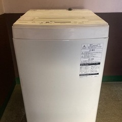 2019年製　洗濯機　東芝 4.5kg 全自動洗濯機 ピュアホワ...