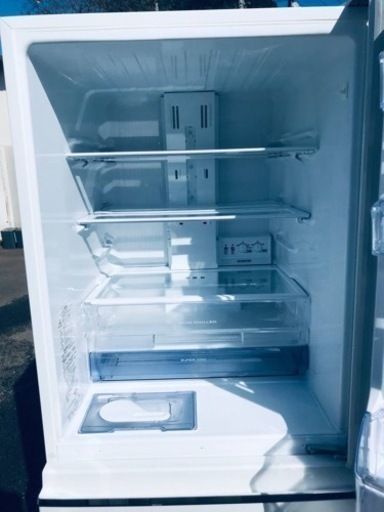 ④✨2017年製✨‼️330L‼️63番 三菱✨ノンフロン冷凍冷蔵庫✨MR-CX33A