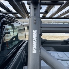 ハイラックス　gun125  ヤキマ　YAKIMA ベッドラック　