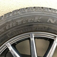 30プリウス スタッドレス 15インチ 溝アリ 垂水区