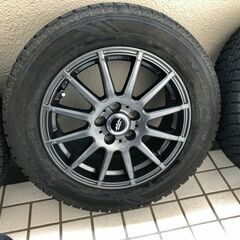 30プリウス スタッドレス 15インチ 溝アリ 垂水区