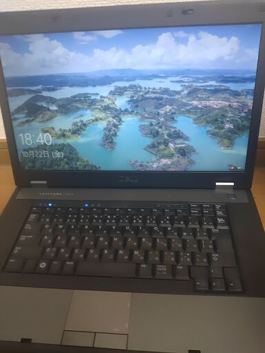 DELL　高速SSD搭載　Core i5搭載 メモリ4G  大画面15.6インチ Wifi対応 Windows10搭載
