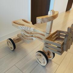 木製　三輪車