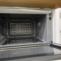 GM770【極美品・2021年製】電子レンジ　東芝　ER-SS17A　白　美品　当社配達：6か月保証　お持ち帰り：1週間保証 リサイクルショップ　ケイラック朝霞田島店　ケイラック　埼玉県　朝霞市　田島　和光市　志木市　新座市　富士見市　ふじみ野市　三芳町　戸田市　蕨市　さいたま市(岩槻以外)　川越市　所沢市　上尾市　東京都　板橋区　練馬区　清瀬市