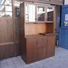 旭川の家具メーカーEARLY TIMESα(アーリータイムスα)のETERNO(エテルノ)食器棚です。北欧スタイルでナチュラルな印象のカップボードはシンプルながら機能性が抜群！BK448