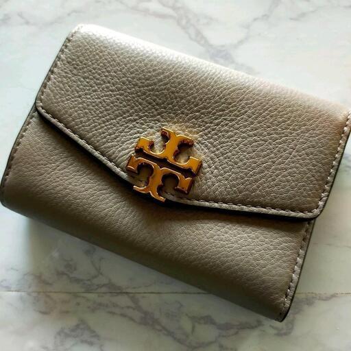 その他 Kira Pebbled Midium Flap Wallet