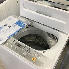 洗濯機の分解クリーニング行っています！配送設置込み！５.０K洗濯...